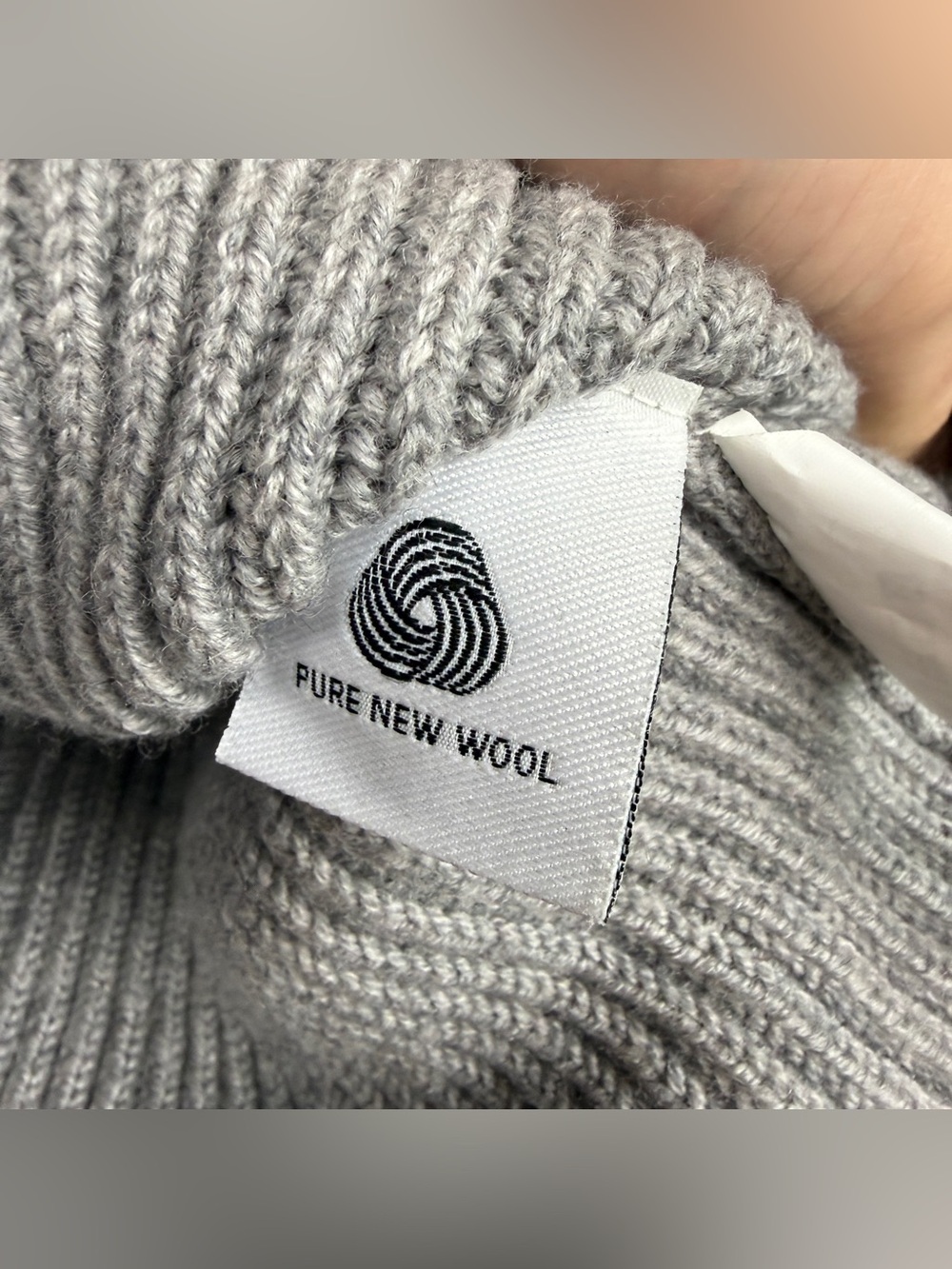 MaxMara Wool Ribbed Knit Pullover Grey Sweater - Picture 6 of 8